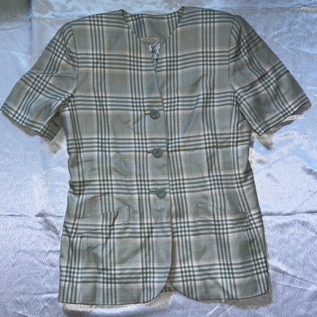 Sale Le Suit # 10